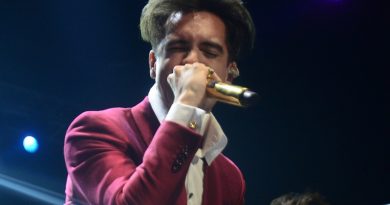 Panic! At The Disco Drops ‘Don’t Let The Light Go Out’
