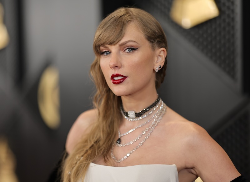 Taylor Swift Debuts With 2.61 Million Units, Best Numbers In 9 Years ...